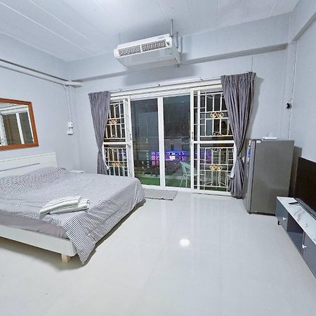 Future Hostel Pattaya Nong Prue エクステリア 写真